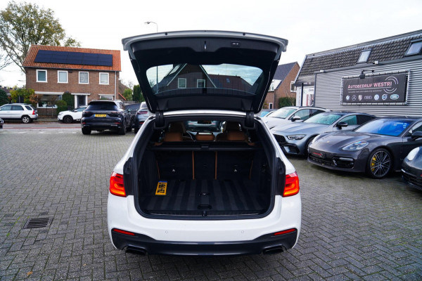 BMW 5 Serie Touring 530i xDrive High Executive | M-pakket | Head up Display | 360 cam | Memory | Park Assist | Adaptieve cruise |