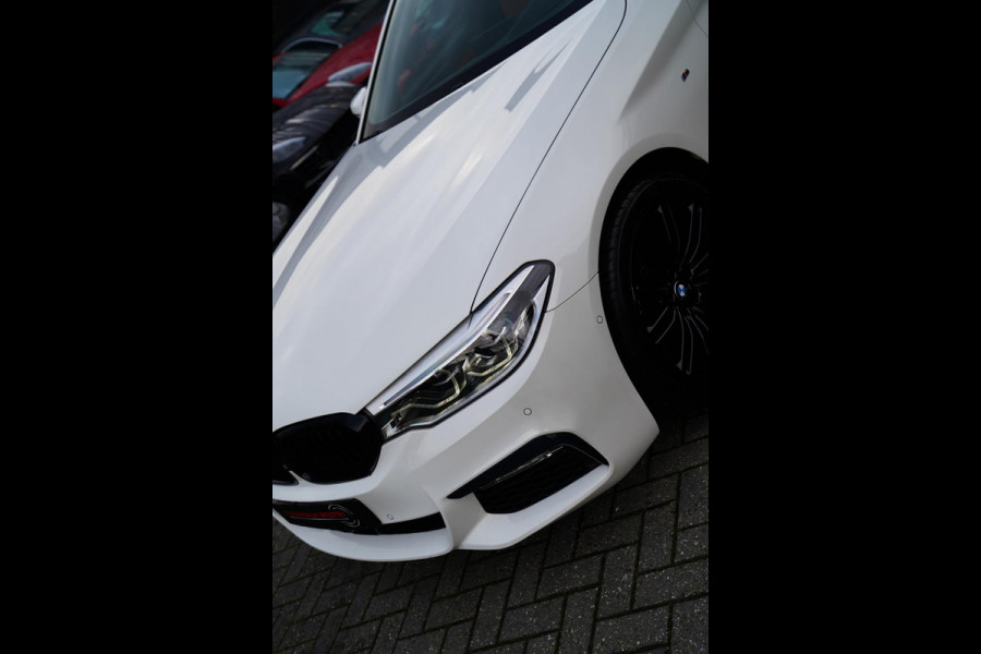 BMW 5 Serie Touring 530i xDrive High Executive | M-pakket | Head up Display | 360 cam | Memory | Park Assist | Adaptieve cruise |