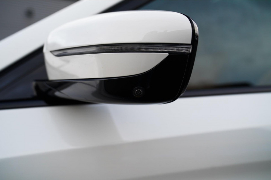 BMW 5 Serie Touring 530i xDrive High Executive | M-pakket | Head up Display | 360 cam | Memory | Park Assist | Adaptieve cruise |