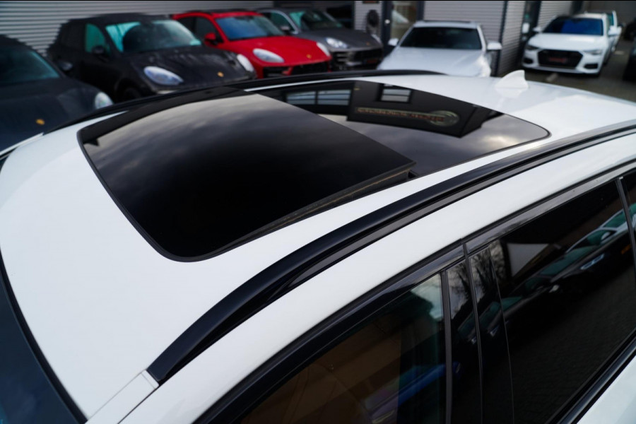 BMW 5 Serie Touring 530i xDrive High Executive | M-pakket | Head up Display | 360 cam | Memory | Park Assist | Adaptieve cruise |