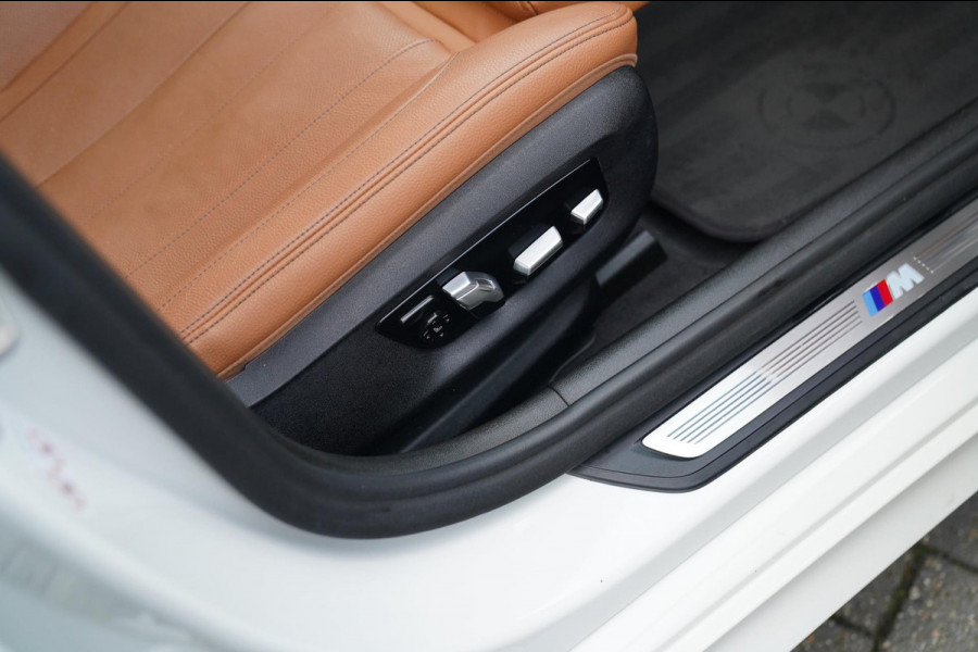 BMW 5 Serie Touring 530i xDrive High Executive | M-pakket | Head up Display | 360 cam | Memory | Park Assist | Adaptieve cruise |