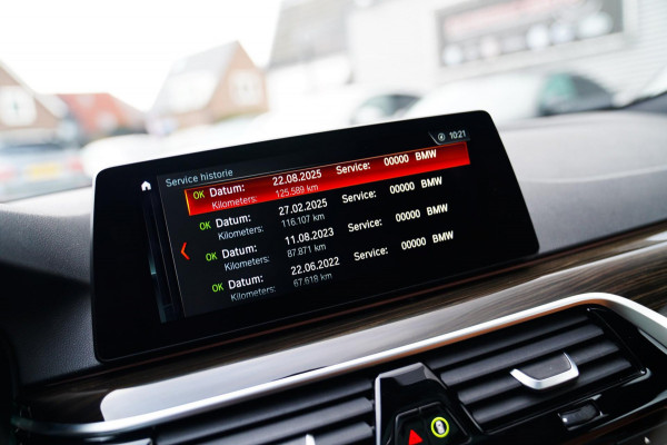 BMW 5 Serie Touring 530i xDrive High Executive | M-pakket | Head up Display | 360 cam | Memory | Park Assist | Adaptieve cruise |