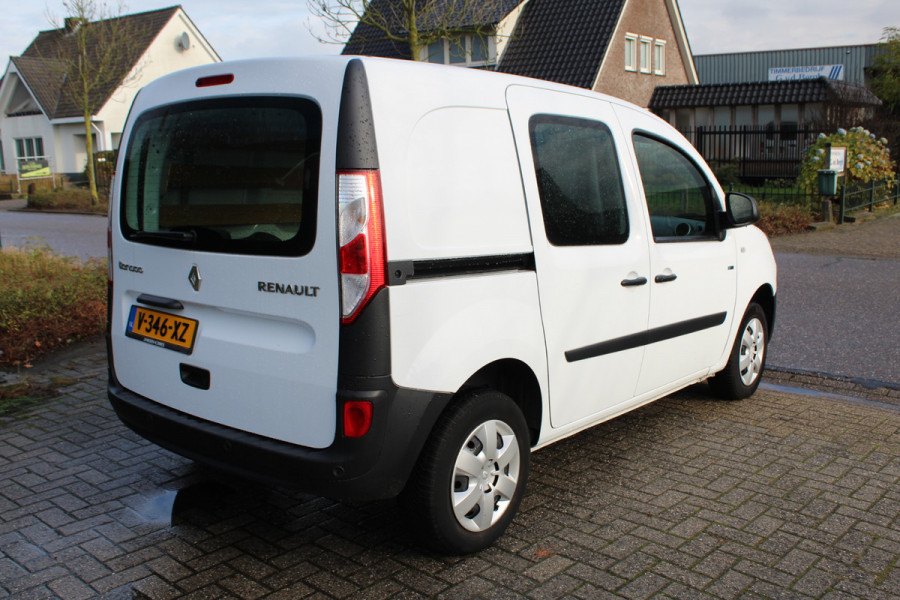 Renault Kangoo Z.E. 33 kWh (koopaccu) ✓ Airco ✓ R-Link navigatie ✓ Schuifdeur ✓ 100% elektro