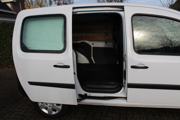 Renault Kangoo Z.E. 33 kWh (koopaccu) ✓ Airco ✓ R-Link navigatie ✓ Schuifdeur ✓ 100% elektro