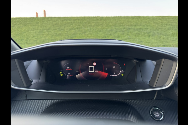 Peugeot 208 1.2 PureTech GT Pack Massagestoel | Stoelverwarming |Pano | Camera | Apple Carplay