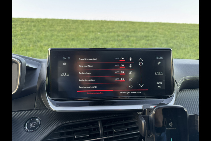 Peugeot 208 1.2 PureTech GT Pack Massagestoel | Stoelverwarming |Pano | Camera | Apple Carplay