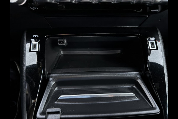 Peugeot 208 1.2 PureTech GT Pack Massagestoel | Stoelverwarming |Pano | Camera | Apple Carplay