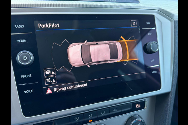 Volkswagen Passat 1.5 TSI Comfortline Business/ CarPlay/ DSG/ PDC V+A