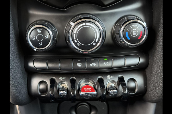 MINI Hatchback Cooper 3 deurs / Airconditioning / Elektrisch Pakket / DAB / 15 Inch / Chrome Line