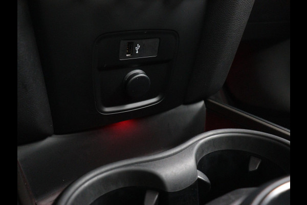 MINI Countryman John Cooper Works ALL4 Automaat / Panoramadak / Recaro Sportstoelen / Head-Up Display / LED / Navigatie Plus / 19 Inch / Achteruitrijcamera / Harman Kardon / Stoelverwarming / Lichtpakket