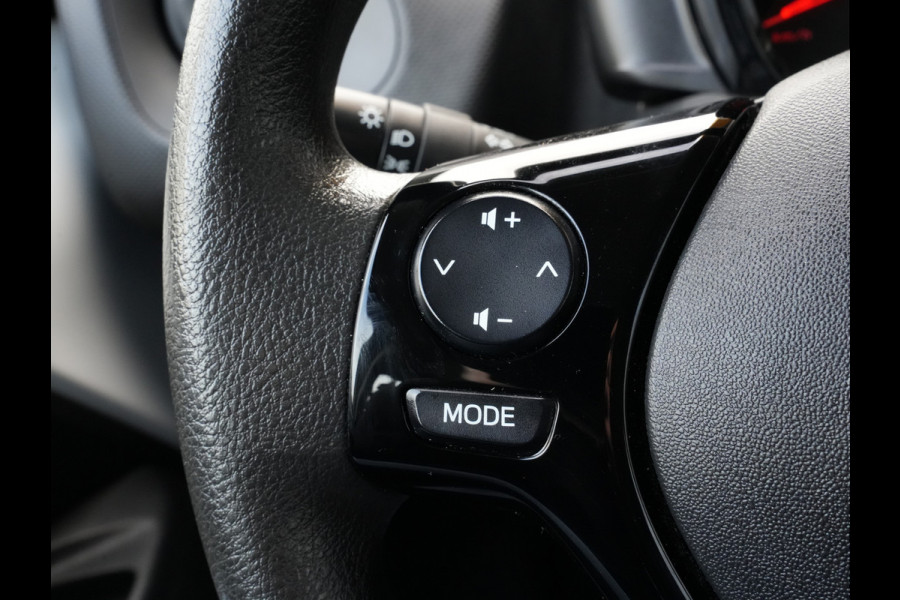 Toyota Aygo 1.0 VVT-i x-fun | Airco | Limiter | Bluetooth