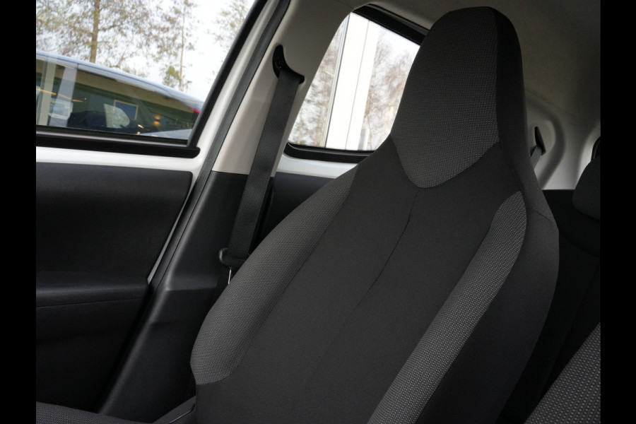 Toyota Aygo 1.0 VVT-i x-fun | Airco | Limiter | Bluetooth