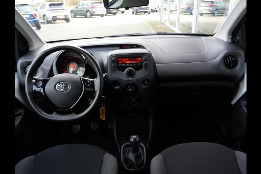 Toyota Aygo 1.0 VVT-i x-fun | Airco | Limiter | Bluetooth