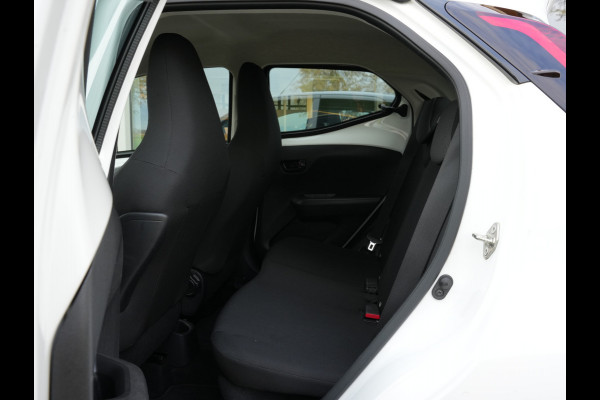 Toyota Aygo 1.0 VVT-i x-fun | Airco | Limiter | Bluetooth