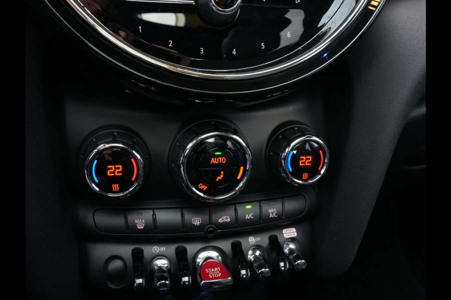 MINI Mini 1.5 Automaat Cooper Business Edition | Navigatie | Pano | LED | Leer | Climate Control