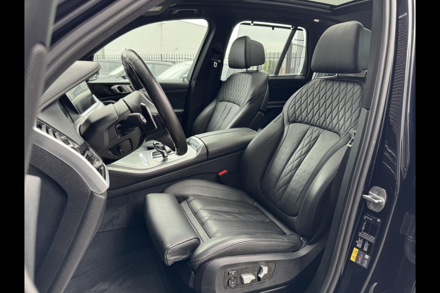 BMW X5 xDrive45e High Executive M Sport Pakket Automaat / Live Cockpit Professional / Panoramadak / Trekhaak / Comfortstoelen / Head-Up Display / Luchtvering / Driving Assistant Professional / Hifi / Stoelverwarming voor+achter /