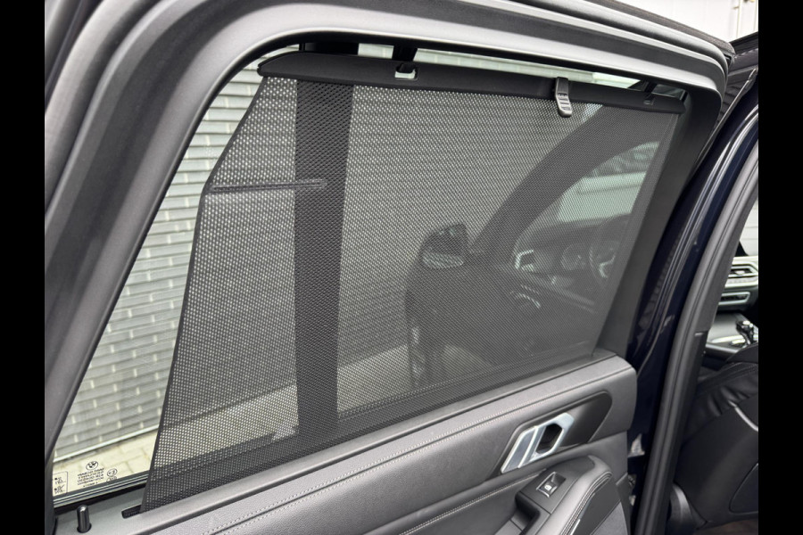 BMW X5 xDrive45e High Executive M Sport Pakket Automaat / Live Cockpit Professional / Panoramadak / Trekhaak / Comfortstoelen / Head-Up Display / Luchtvering / Driving Assistant Professional / Hifi / Stoelverwarming voor+achter /