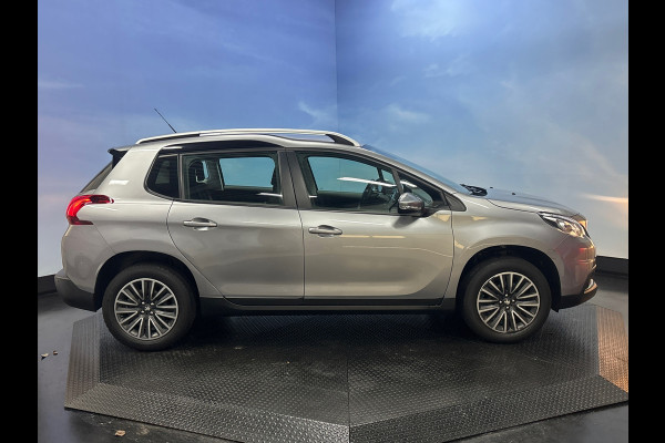 Peugeot 2008 1.2 PureTech Blue Lion Trekhaak, Carplay, Cruise