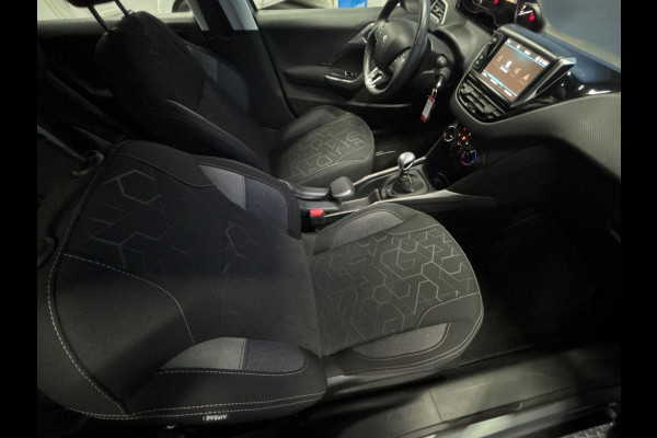 Peugeot 2008 1.2 PureTech Blue Lion Trekhaak, Carplay, Cruise