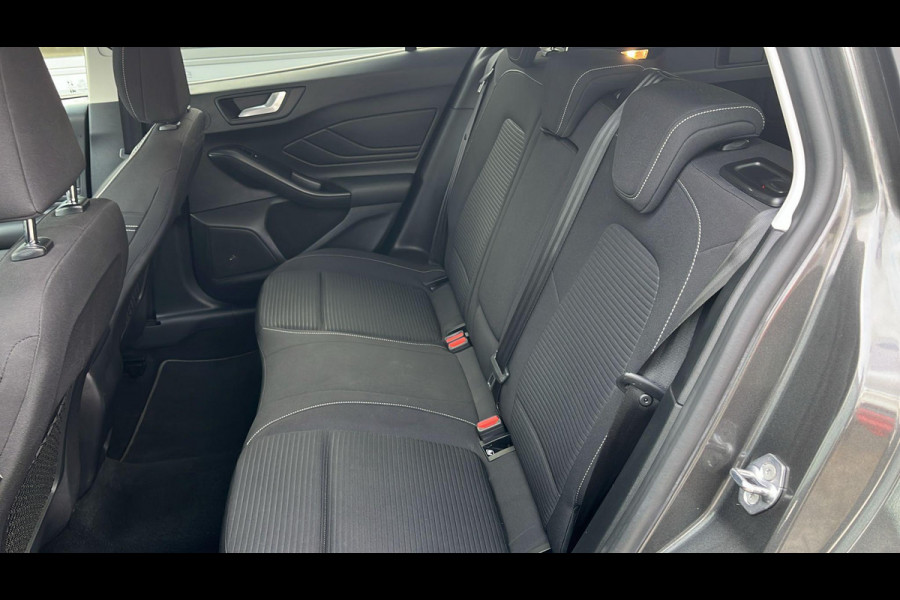 Ford FOCUS Wagon 1.0 EcoBoost Hybrid Titanium X Business 125pk | Winterpack | Adaptieve Cruise | Elek. Achterklep | 17 Inch Licht metaal