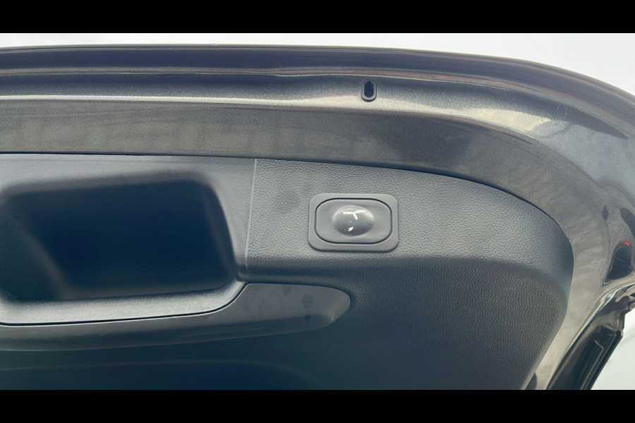 Ford FOCUS Wagon 1.0 EcoBoost Hybrid Titanium X Business 125pk | Winterpack | Adaptieve Cruise | Elek. Achterklep | 17 Inch Licht metaal