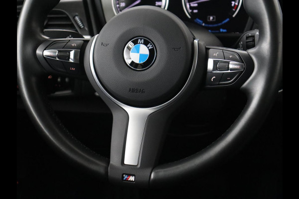 BMW 2 Serie Active Tourer 225xe iPerformance | Sport Line | Stoelverwarming | Full LED | Navigatie | Parkeerhulp | Sportstoelen | Bluetooth | Climate control | Getint glas | Cruise control | PHEV | Plug In