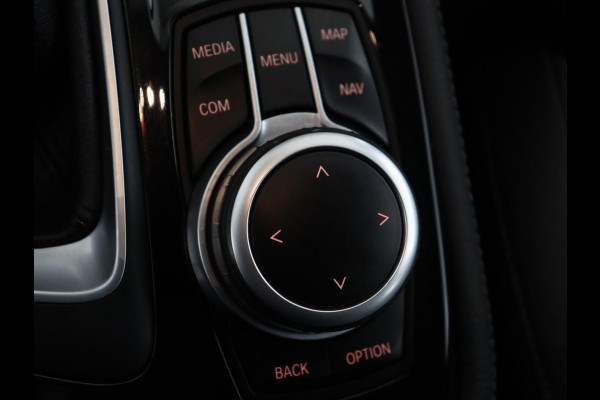 BMW 2 Serie Active Tourer 225xe iPerformance | Sport Line | Stoelverwarming | Full LED | Navigatie | Parkeerhulp | Sportstoelen | Bluetooth | Climate control | Getint glas | Cruise control | PHEV | Plug In