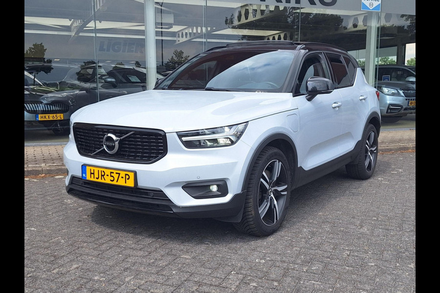 Volvo XC40 1.5 T4 Recharge R-Design | Trekhaak 1800kg | Pano | Leder Alcantara | Two Tone | (occasion)