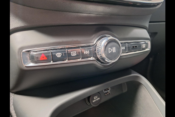 Volvo XC40 1.5 T4 Recharge R-Design | Trekhaak 1800kg | Pano | Leder Alcantara | Two Tone | (occasion)