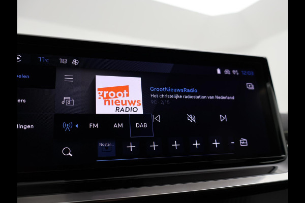 Peugeot 208 1.2 PT 100 PK GT + SPORTSTOELEN | 17 INCH | CAMERA | SFEERVERLICHTING | NAVIGATIE | CARPLAY | DAB