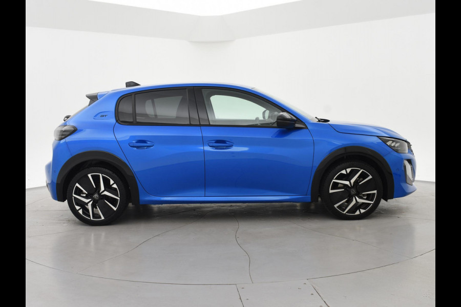 Peugeot 208 1.2 PT 100 PK GT + SPORTSTOELEN | 17 INCH | CAMERA | SFEERVERLICHTING | NAVIGATIE | CARPLAY | DAB