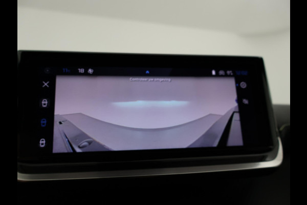 Peugeot 208 1.2 PT 100 PK GT + SPORTSTOELEN | 17 INCH | CAMERA | SFEERVERLICHTING | NAVIGATIE | CARPLAY | DAB