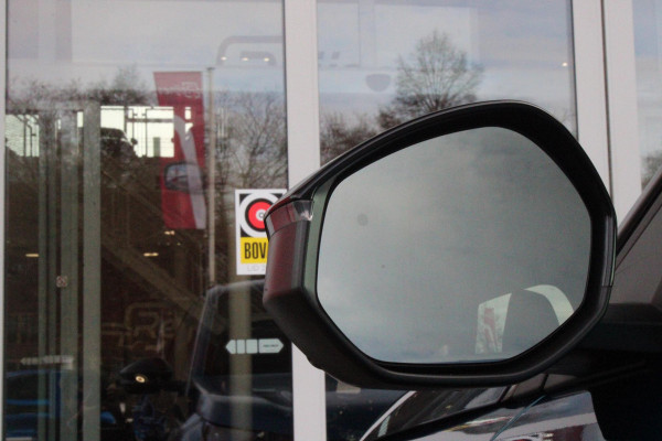 Peugeot 3008 1.2 Hybrid 145PK ALLURE | 360° CAMERA | KEYLESS ENTRY/START | STUUR VERWARMING | ALARM | DODEHOEK DETECTIE | 19" LICHTMETALEN VELGEN | NAVIGATIE | DRAADLOZE APPLE CARPLAY/ANDROID AUTO | ADAPTIVE CRUISE CONTROL | CLIAMTE CONTROL | PARKEERSENSOREN VOOR EN ACHTER |