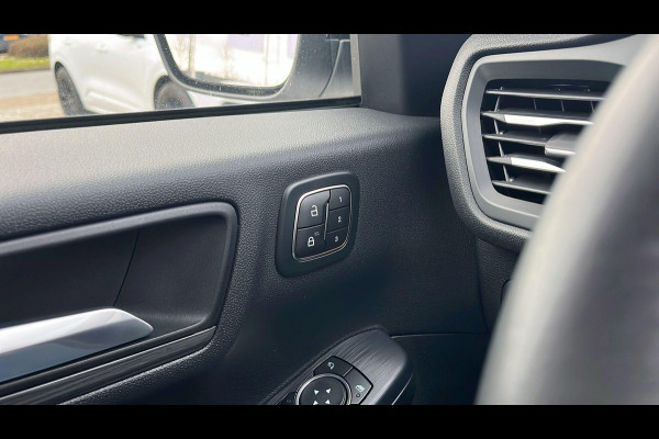 Ford Kuga 2.5 FHEV Active X | 190pk | Driver Assistance Pack | Technology Pack | Winterpack | Panoramadak | All Weather Banden | Geen stekker nodig