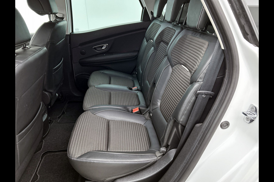 Renault Scénic 1.3 TCe 140PK EDC Bose | ADAPTIVE CRUISE | DEALER ONDERHOUDEN | CAMERA | ELEKTR. STOELEN | HEAD-UP | TREKHAAK WEGKLAPB