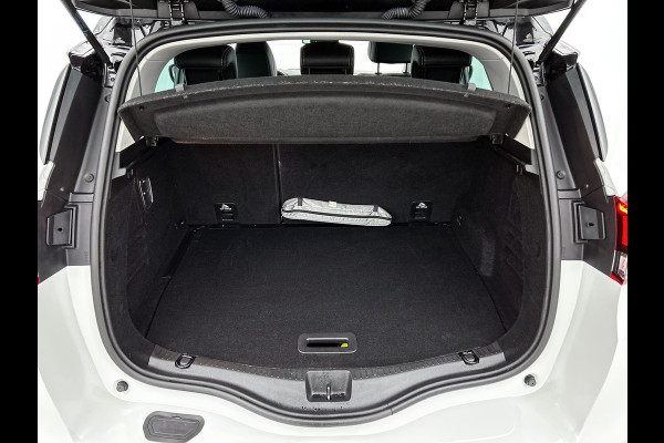 Renault Scénic 1.3 TCe 140PK EDC Bose | ADAPTIVE CRUISE | DEALER ONDERHOUDEN | CAMERA | ELEKTR. STOELEN | HEAD-UP | TREKHAAK WEGKLAPB
