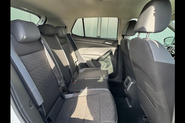Volkswagen T-Cross 1.0 TSI Style * Carplay * Side Assist * Led * Adaptieve Cruise Control *