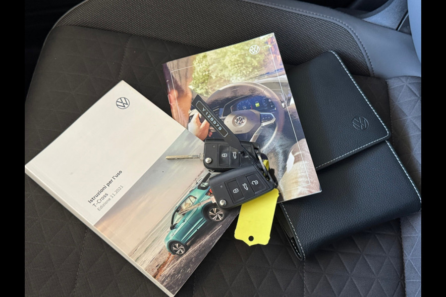 Volkswagen T-Cross 1.0 TSI Style * Carplay * Side Assist * Led * Adaptieve Cruise Control *