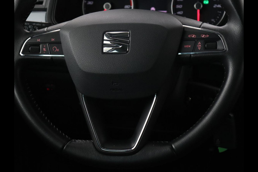 Seat Arona 1.0 TSI Style | Carplay | Navigatie | Parkeerhulp | Climate control | Cruise control | Bluetooth