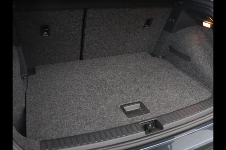 Seat Arona 1.0 TSI Style | Carplay | Navigatie | Parkeerhulp | Climate control | Cruise control | Bluetooth