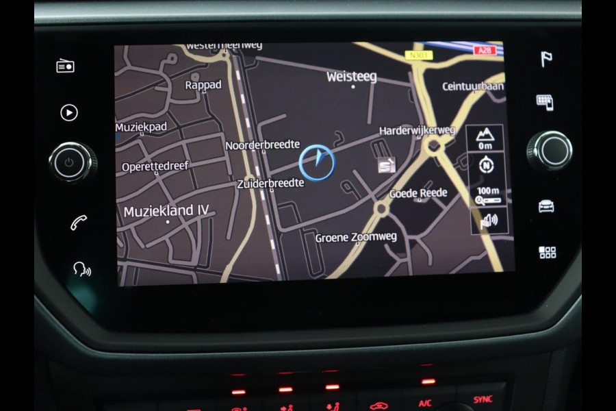 Seat Arona 1.0 TSI Style | Carplay | Navigatie | Parkeerhulp | Climate control | Cruise control | Bluetooth