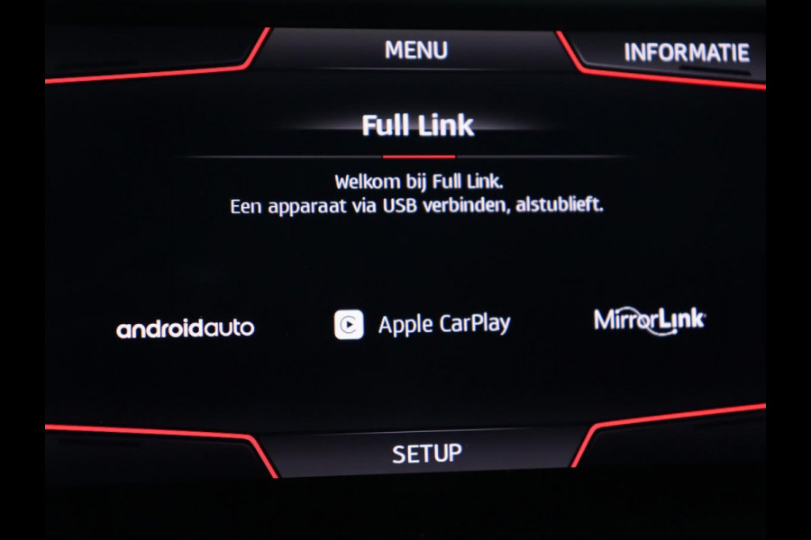 Seat Arona 1.0 TSI Style | Carplay | Navigatie | Parkeerhulp | Climate control | Cruise control | Bluetooth