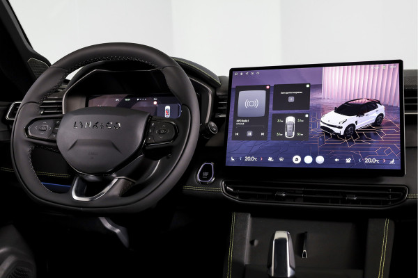 Lynk & Co 01 1.5 PHEV More - MY25 Nieuw model | S/K-panodak | Dig. Cockpit | Stoel-+Stuurverw. | 360 Camera | Adapt. Cruise | Memory | Elek. klep | LM 20" |