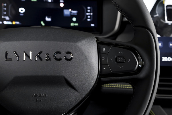 Lynk & Co 01 1.5 PHEV More - MY25 Nieuw model | S/K-panodak | Dig. Cockpit | Stoel-+Stuurverw. | 360 Camera | Adapt. Cruise | Memory | Elek. klep | LM 20" |