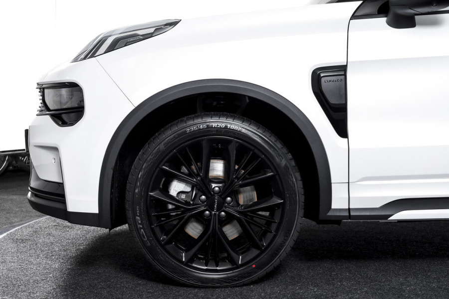 Lynk & Co 01 1.5 PHEV More - MY25 Nieuw model | S/K-panodak | Dig. Cockpit | Stoel-+Stuurverw. | 360 Camera | Adapt. Cruise | Memory | Elek. klep | LM 20" |