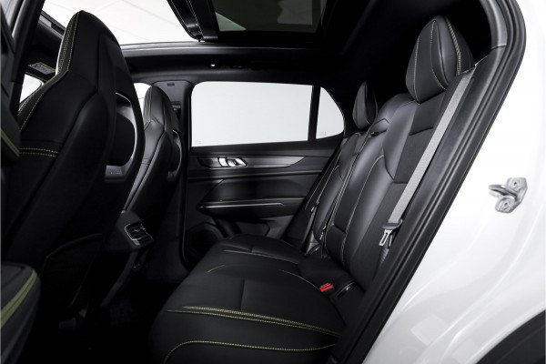 Lynk & Co 01 1.5 PHEV More - MY25 Nieuw model | S/K-panodak | Dig. Cockpit | Stoel-+Stuurverw. | 360 Camera | Adapt. Cruise | Memory | Elek. klep | LM 20" |