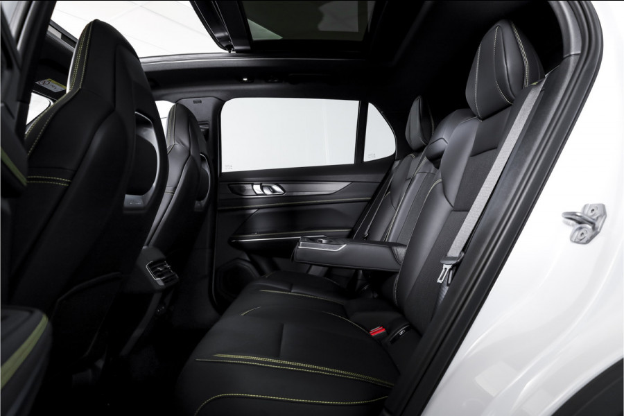 Lynk & Co 01 1.5 PHEV More - MY25 Nieuw model | S/K-panodak | Dig. Cockpit | Stoel-+Stuurverw. | 360 Camera | Adapt. Cruise | Memory | Elek. klep | LM 20" |