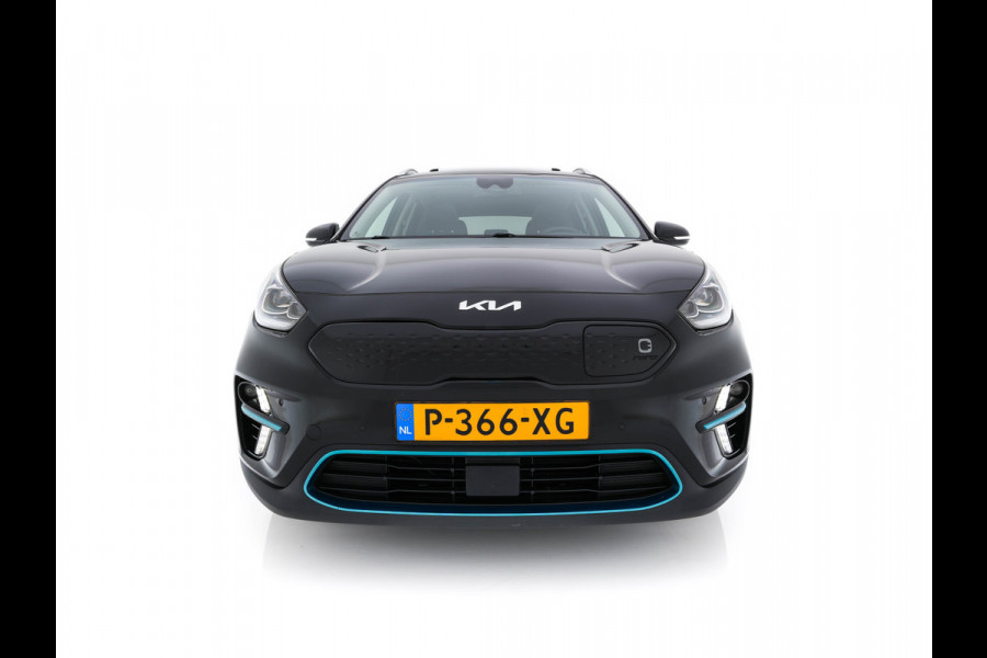 Kia e-Niro ExecutiveLine 64 kWh [ 3-Fase ] {SOH-100%} (INCL-BTW) Aut. *PANO | LUXURY-LEATHER | JBL-AUDIO | FULL-LED | NAVI-FULLMAP | DAB | ADAPTIVE-CRUISE | CAMERA | MEMORY-PACK | LANE-ASSIST | CCS-FASTLOADER | KEYLESS | DIGI-COCKPIT | 17"ALU*