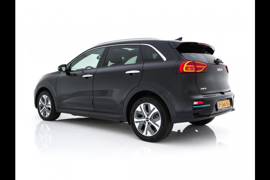 Kia e-Niro ExecutiveLine 64 kWh [ 3-Fase ] {SOH-100%} (INCL-BTW) Aut. *PANO | LUXURY-LEATHER | JBL-AUDIO | FULL-LED | NAVI-FULLMAP | DAB | ADAPTIVE-CRUISE | CAMERA | MEMORY-PACK | LANE-ASSIST | CCS-FASTLOADER | KEYLESS | DIGI-COCKPIT | 17"ALU*