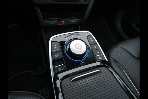 Kia e-Niro ExecutiveLine 64 kWh [ 3-Fase ] {SOH-100%} (INCL-BTW) Aut. *PANO | LUXURY-LEATHER | JBL-AUDIO | FULL-LED | NAVI-FULLMAP | DAB | ADAPTIVE-CRUISE | CAMERA | MEMORY-PACK | LANE-ASSIST | CCS-FASTLOADER | KEYLESS | DIGI-COCKPIT | 17"ALU*